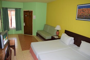 Bukit Merah Laketown Resort