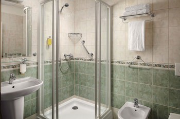 Alqush Downtown Hotel