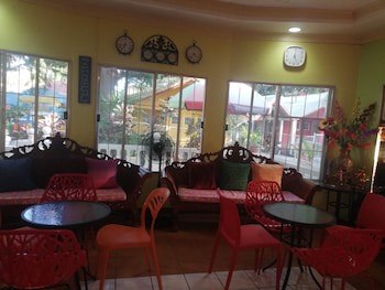 D' Lucky Garden Inn
