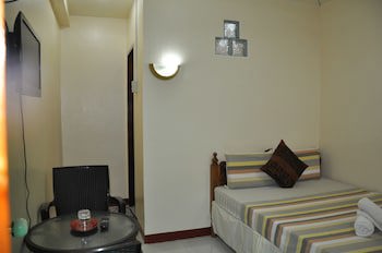 D' Lucky Garden Inn