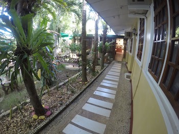 D' Lucky Garden Inn