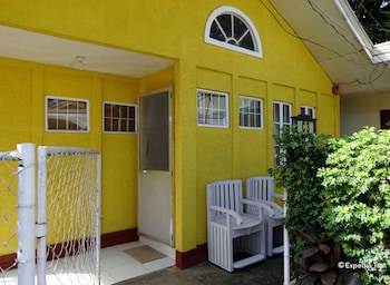 D' Lucky Garden Inn
