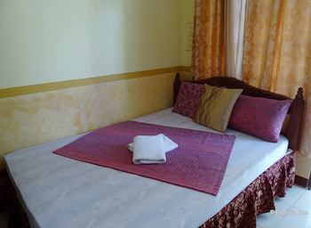 D' Lucky Garden Inn