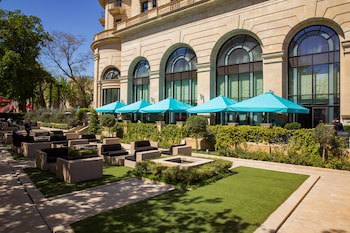Four Seasons Hotel Baku
