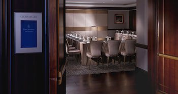 Four Seasons Hotel Baku