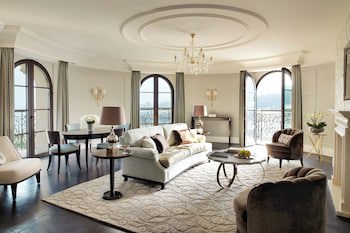 Four Seasons Hotel Baku