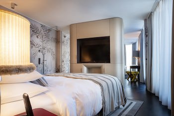 Hotel Topazz