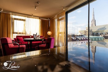 Hotel Topazz