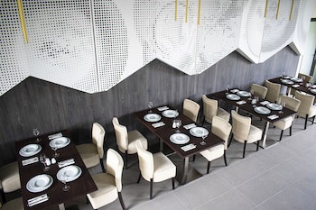 Euphoria Club Hotel & Resort