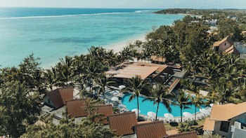 Crystals Beach Resort Belle Mare, A Member Of Radisson Individuals