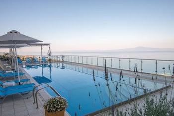 Belvedere Hotel