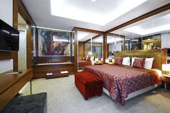 Ramada By Wyndham Podgorica
