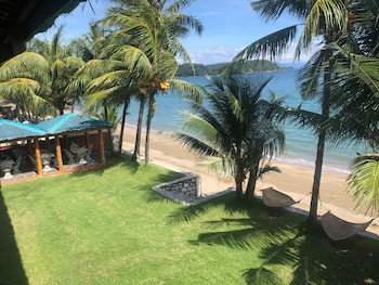 Badladz Beach And Dive Resort