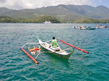Badladz Beach And Dive Resort