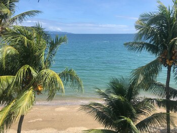Badladz Beach And Dive Resort