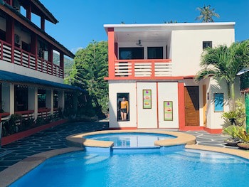 Badladz Beach And Dive Resort
