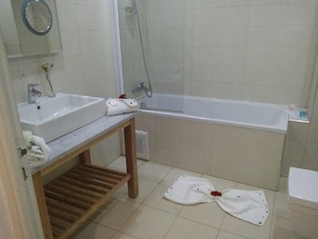Rym El Djamil Hotel