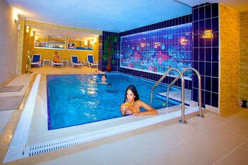 Grand Unal Hotel (Adults Only)