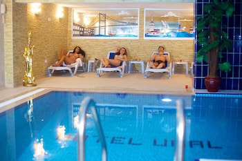 Grand Unal Hotel (Adults Only)