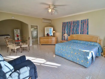Tropical Lagoon Resort