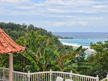 Tropical Lagoon Resort
