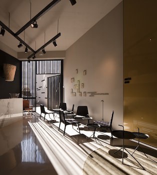 Caro Hotel