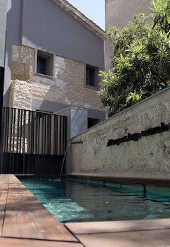 Caro Hotel