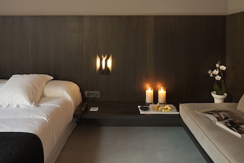 Caro Hotel