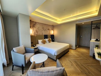 Dragonfly Hotel - The Art Hotel