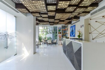 Dragonfly Hotel - The Art Hotel