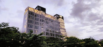 Dragonfly Hotel - The Art Hotel