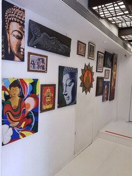 Dragonfly Hotel - The Art Hotel