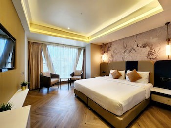 Dragonfly Hotel - The Art Hotel