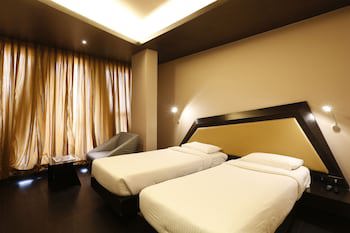 Dragonfly Hotel - The Art Hotel