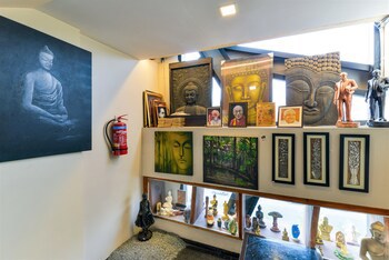 Dragonfly Hotel - The Art Hotel