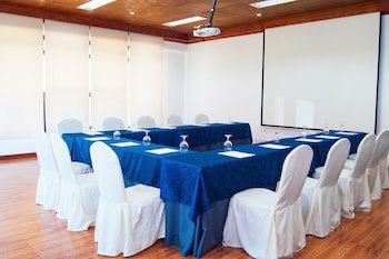 Azalea Hotels & Residences Baguio