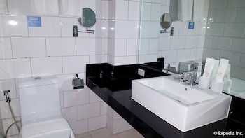 Azalea Hotels & Residences Baguio