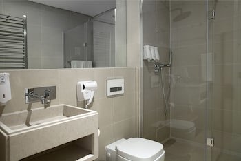 Lisbon Serviced Apartments - Baixa Chiado
