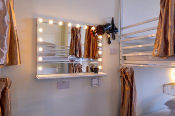 Book A Bed Hostel (Adults Only)