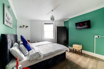 Book A Bed Hostel (Adults Only)