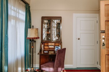 Art Deco Masonic Hotel