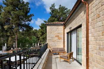 Bayit Bagalil Boutique By Herbert Samuel