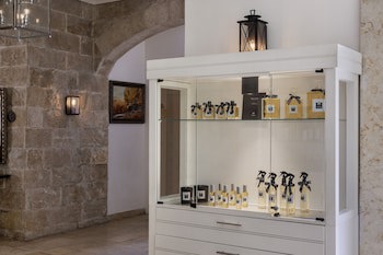 Bayit Bagalil Boutique By Herbert Samuel