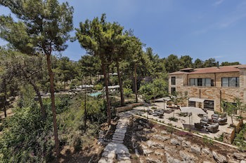 Bayit Bagalil Boutique By Herbert Samuel