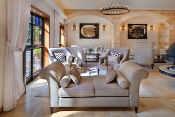 Bayit Bagalil Boutique By Herbert Samuel