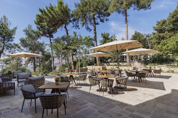 Bayit Bagalil Boutique By Herbert Samuel