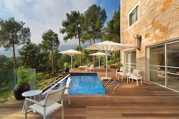 Bayit Bagalil Boutique By Herbert Samuel