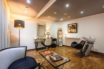 Palais Faraj Suites & Spa