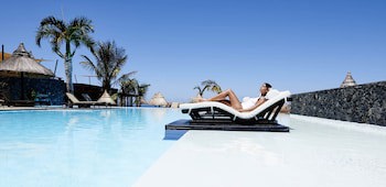 Palm Hotel And Spa