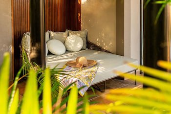 Palm Hotel And Spa